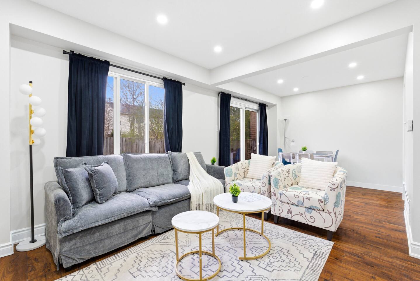 Mississauga Family Escape/Games Room/20 min to YYZ