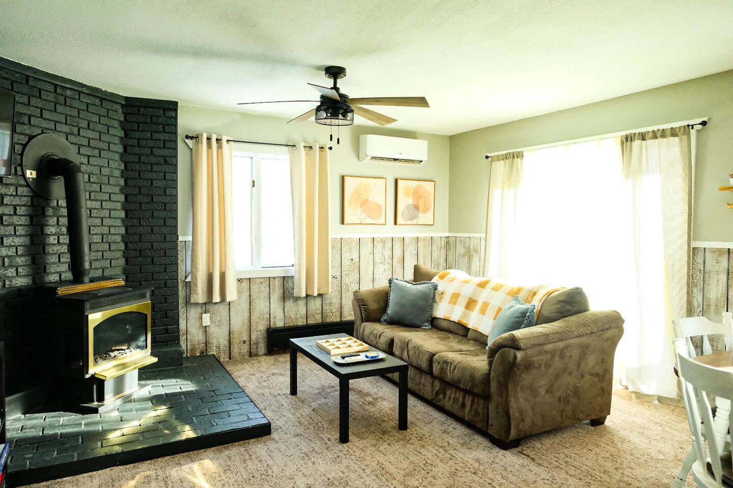 2BR King + Queen | Outdoor Firepit | Copper Peak