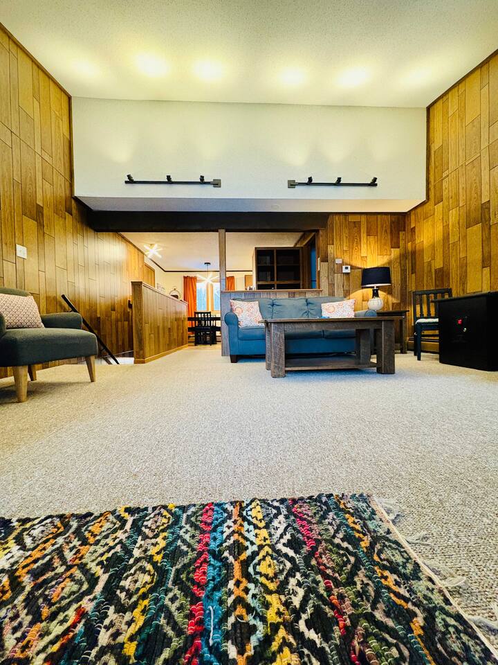 2BR Condo | Outdoor Firepit | Powderhorn Mtn + ATV