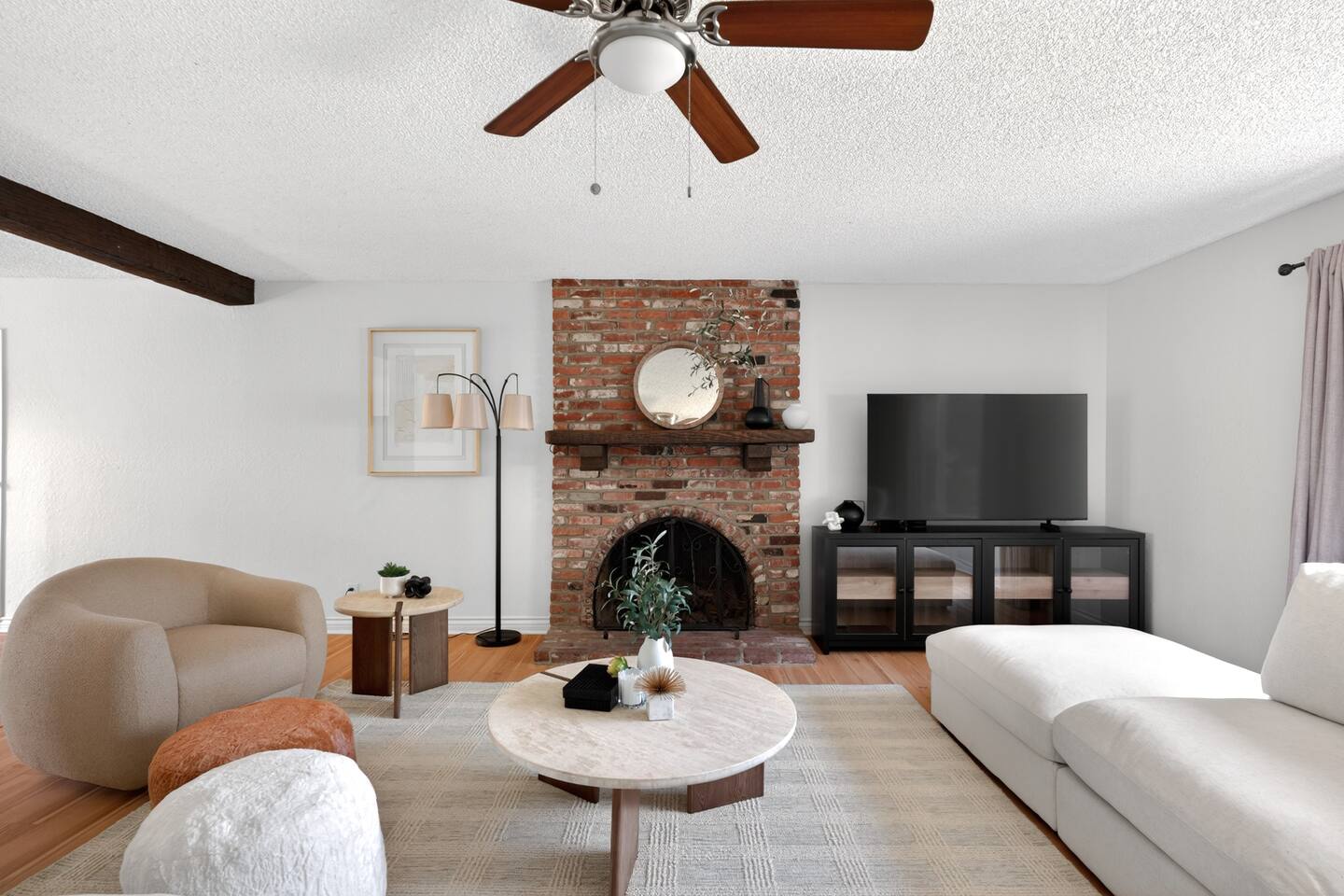 Cozy 4BR Family Retreat | Backyard, Near Disney LA