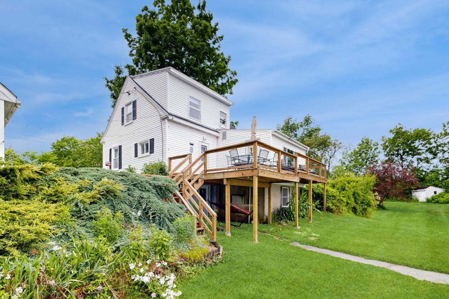 Property thumbnail 1