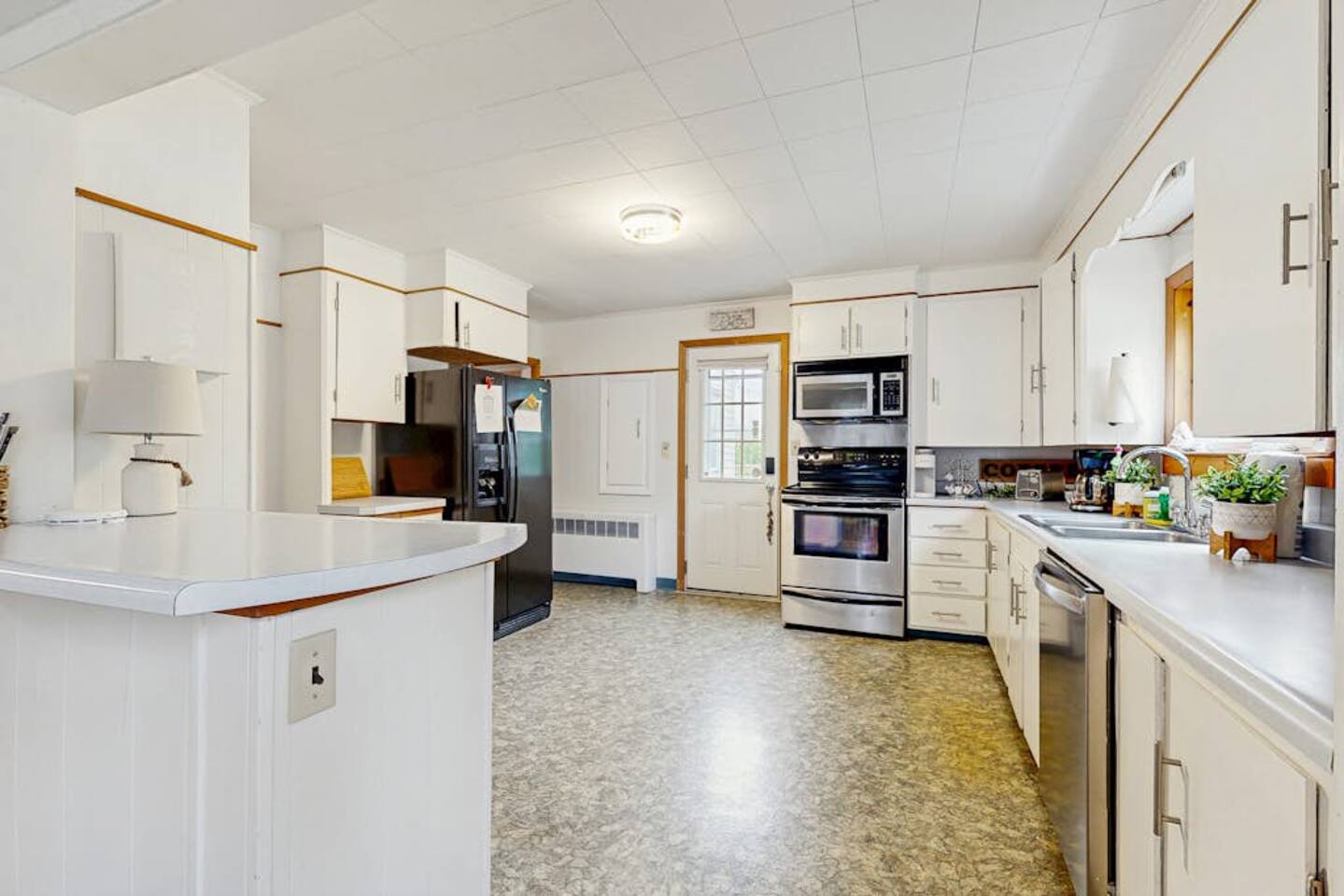 Property thumbnail 9