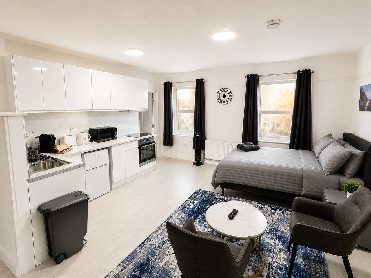Flat 107 – 2B – Chic Studio Apt in London | 2 Guests | Parking