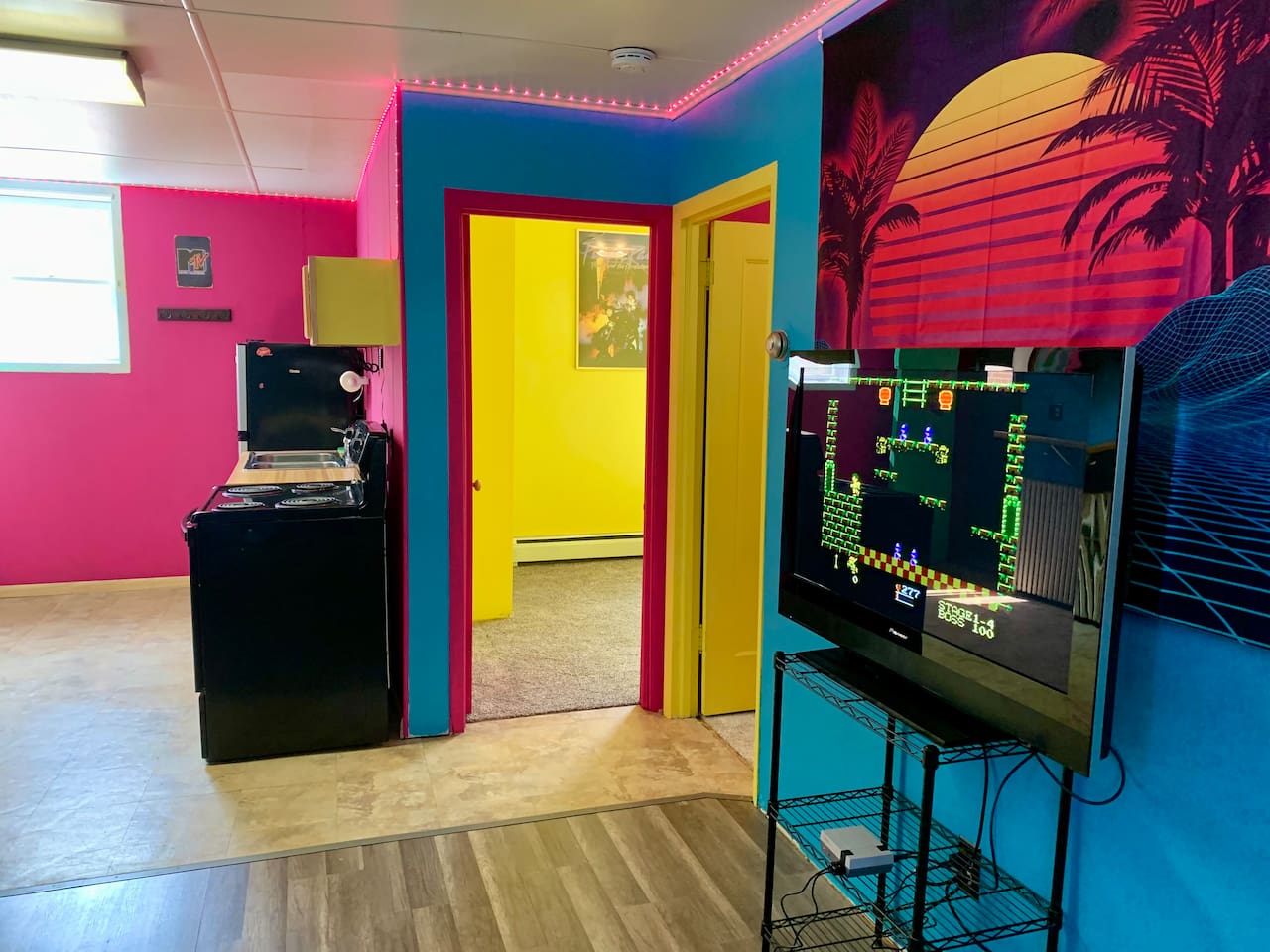 Back to the 80s in Historic Honks Haus
