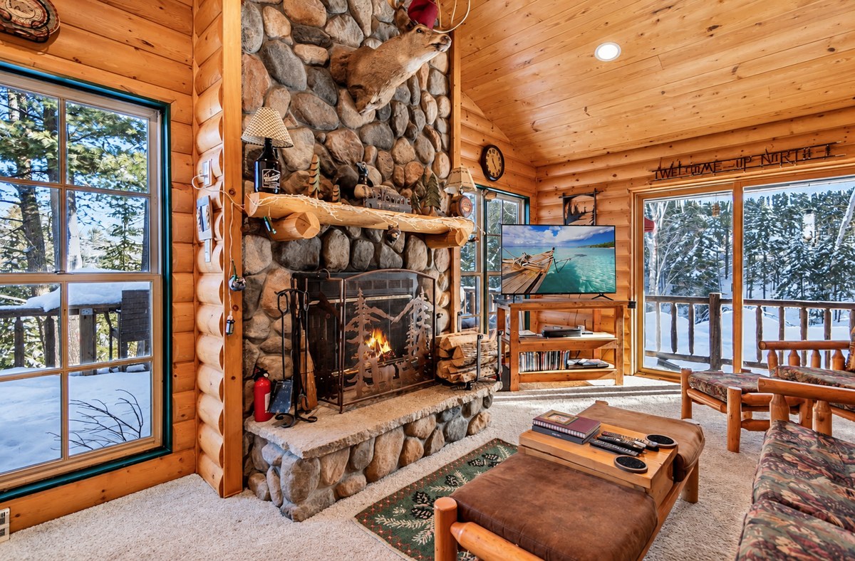 Pine Forest Hideaway