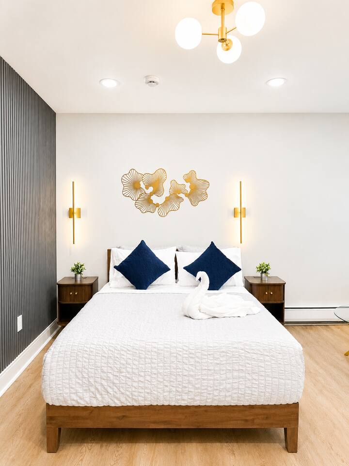 Modern 4BR Luxury Stay Near MetLife | Game Room
