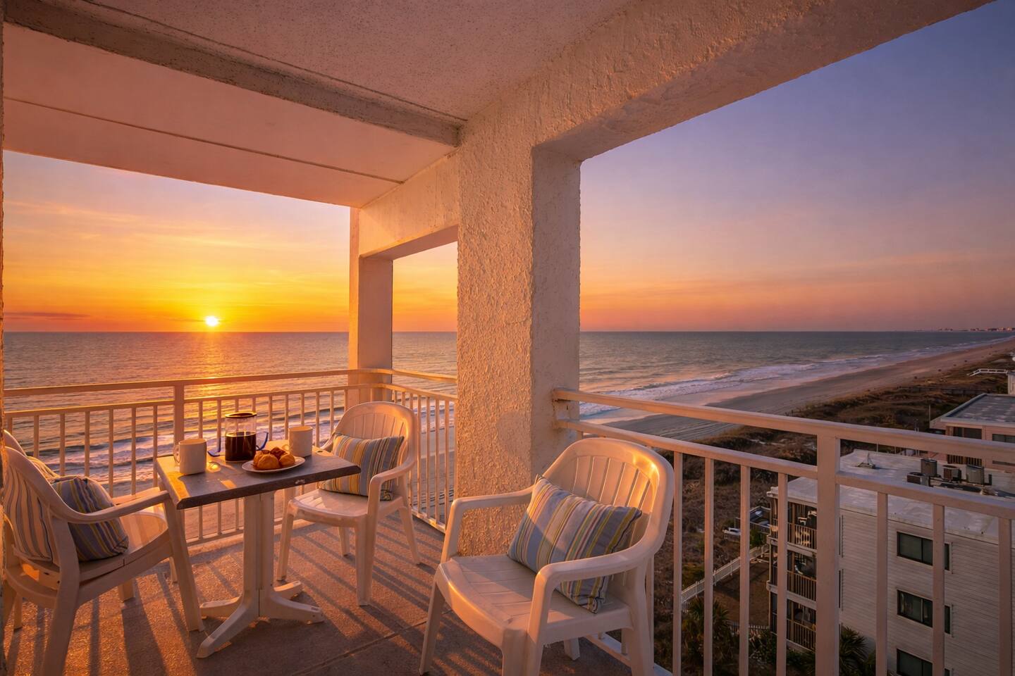 Cozy 2BR Near Beach | Great Layout + Location
