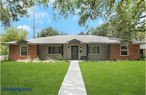 Magnificent Medical Center Home, Lilly’s Maison 7