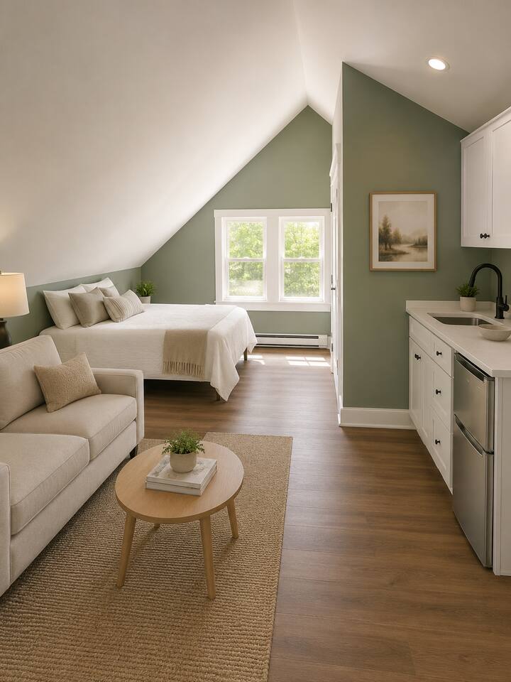 New! Kennebunk - 6 Bed 5 Bath & Outdoor Fire Pit