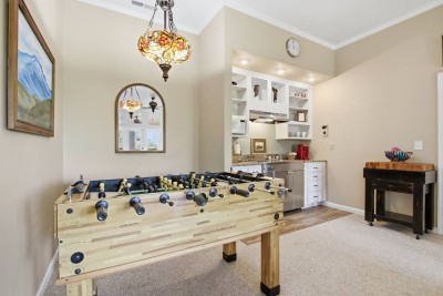 Kick App VIEWS! Mt Cabin w/Hot Tub +Fireplace photo 6