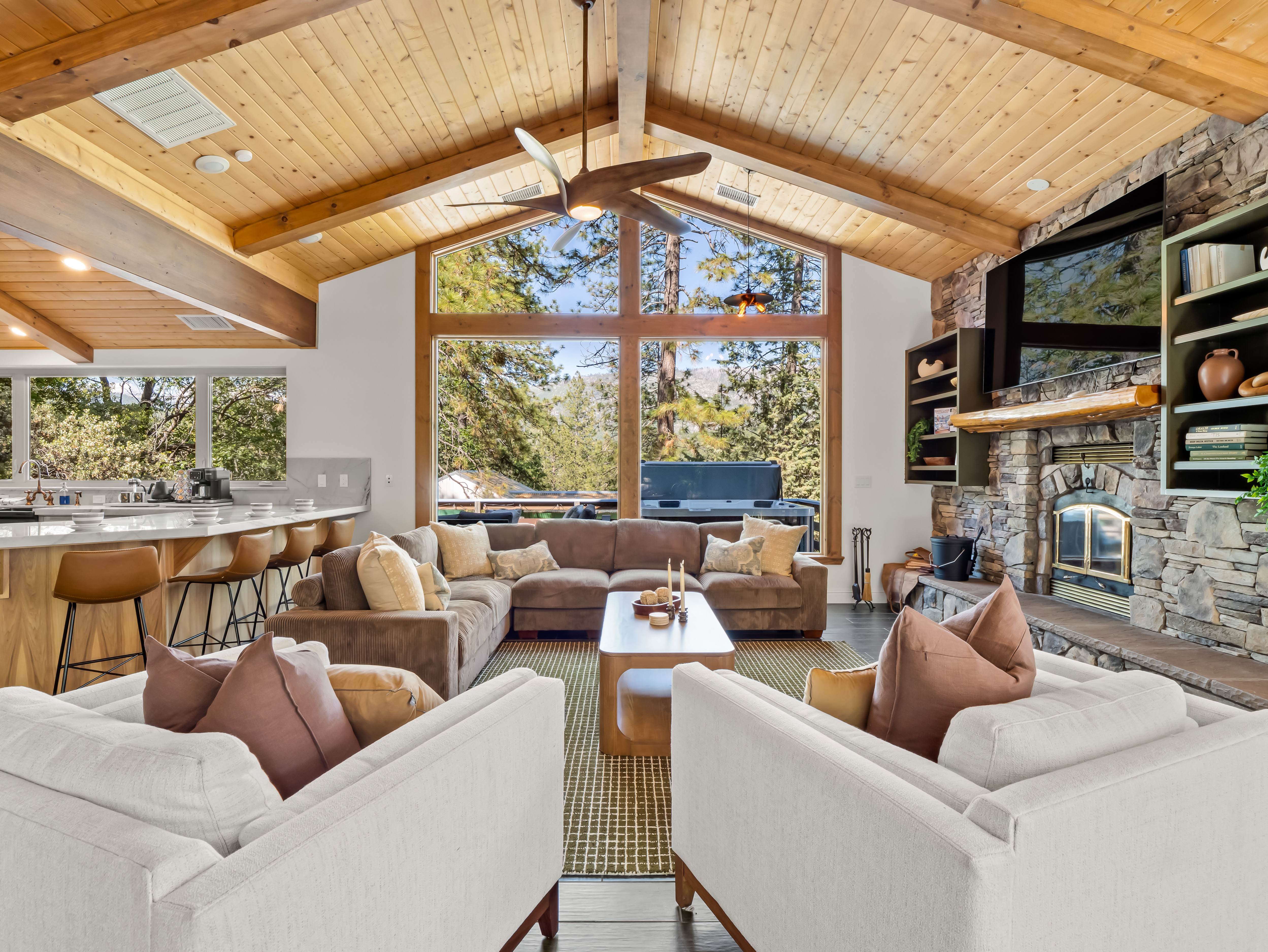 NEW | Hot Tub | Pool | Sauna | Game Room