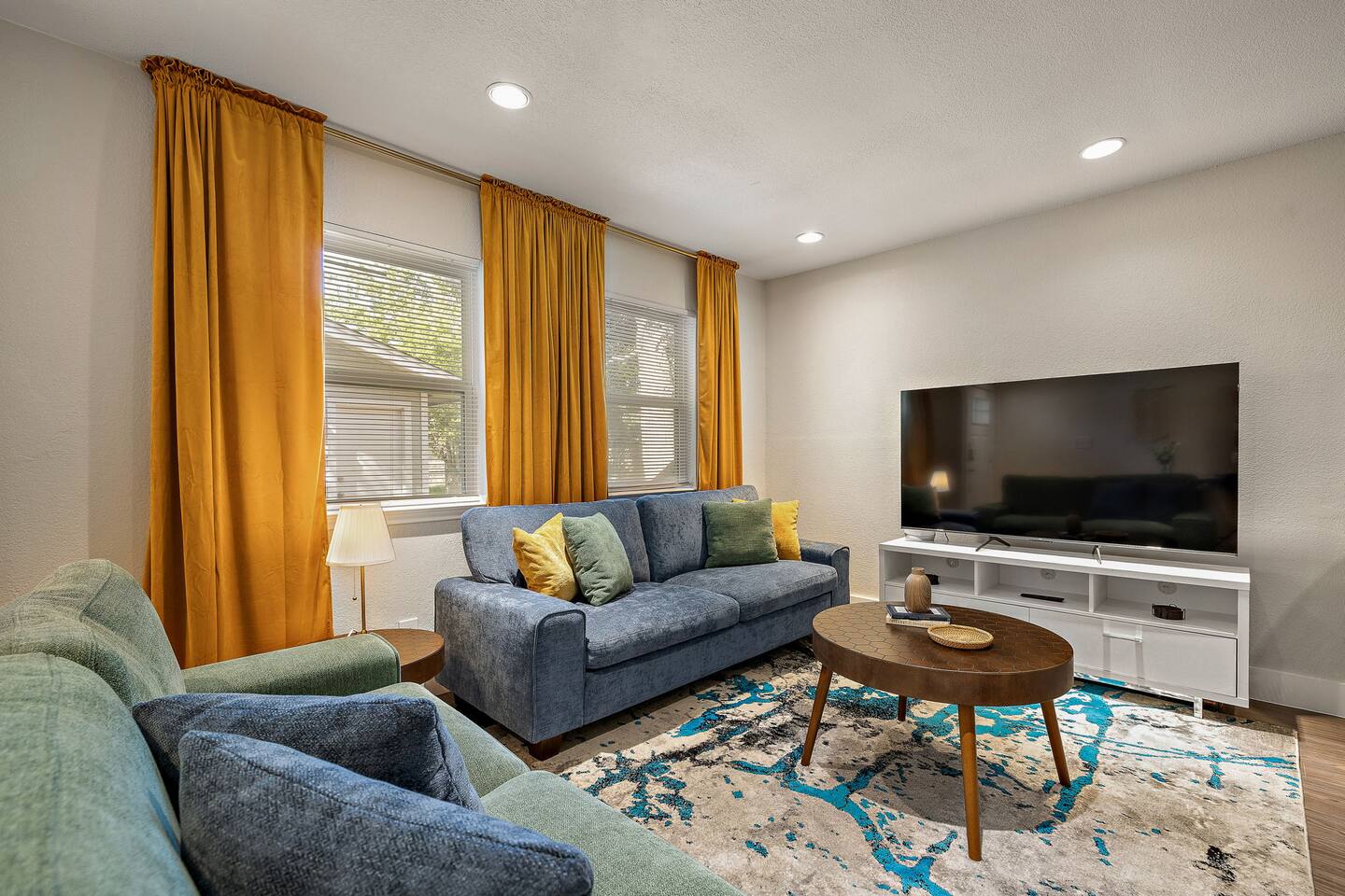 Dog Friendly home mins from Domain & Downtown ATX