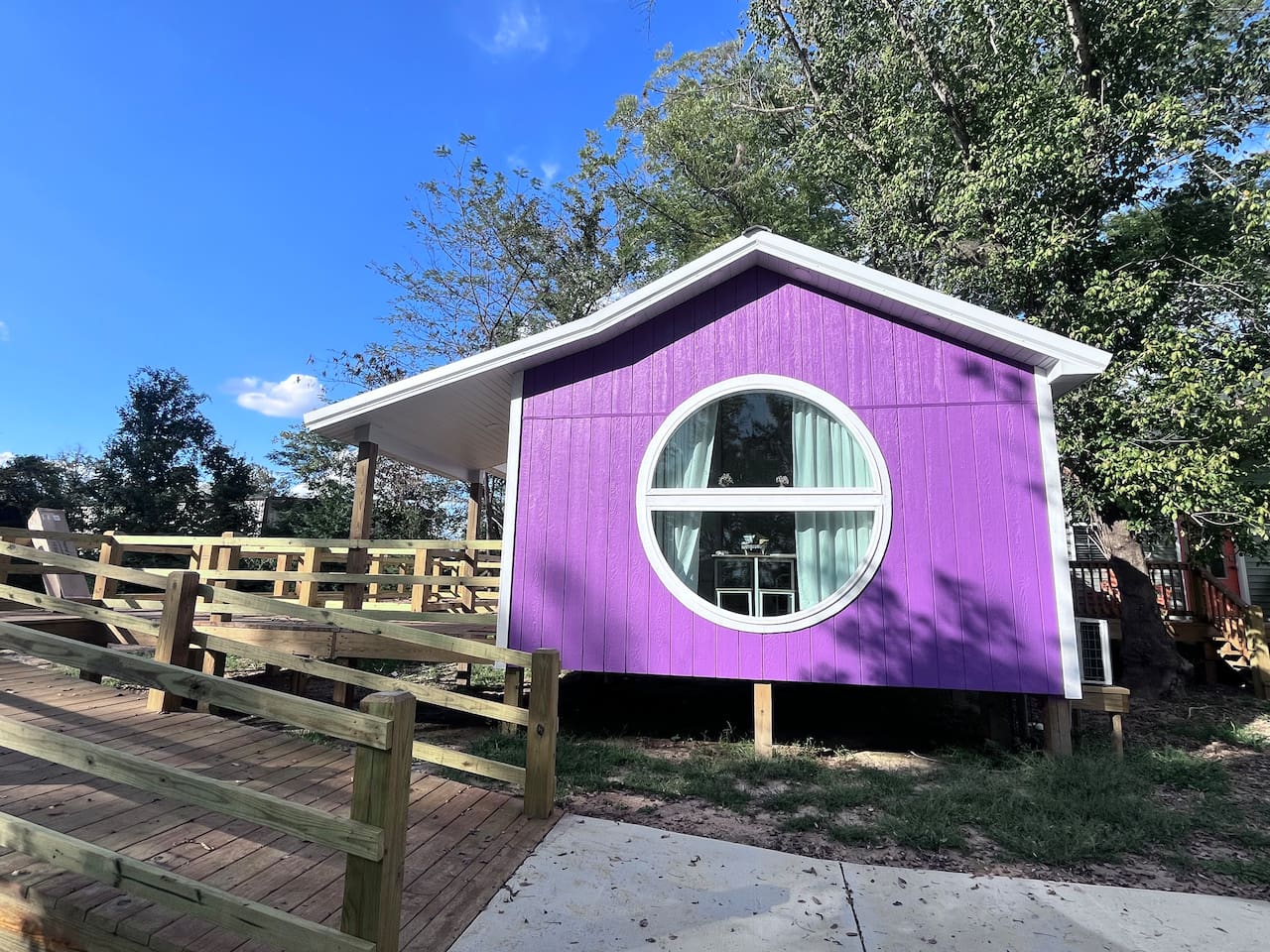 Purple Tiny Home Accessible + Fire Pit & Nature