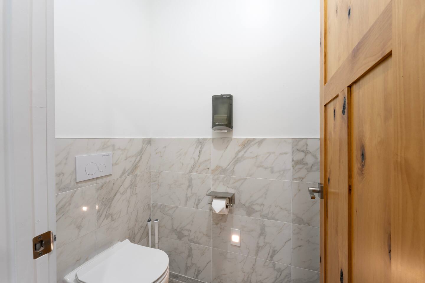 Property thumbnail 7