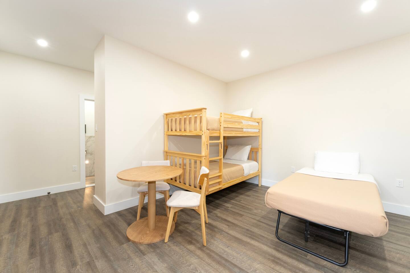 Property thumbnail 19