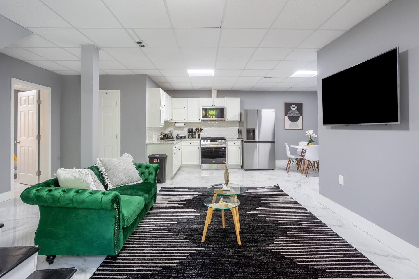 2 Bedrooms Ground-Level Suite•Near Dwntwn Atlanta
