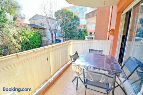 T2 lumineux •Terrasse•Parking•Clim• Proche Cannes · 12