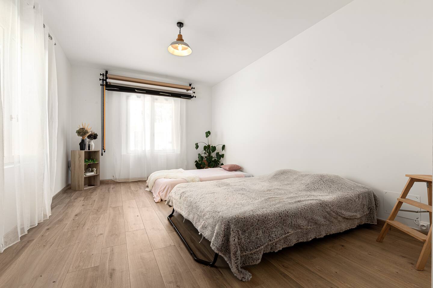 Stunning Villa 190m² with Pool - Le Rouret · 23