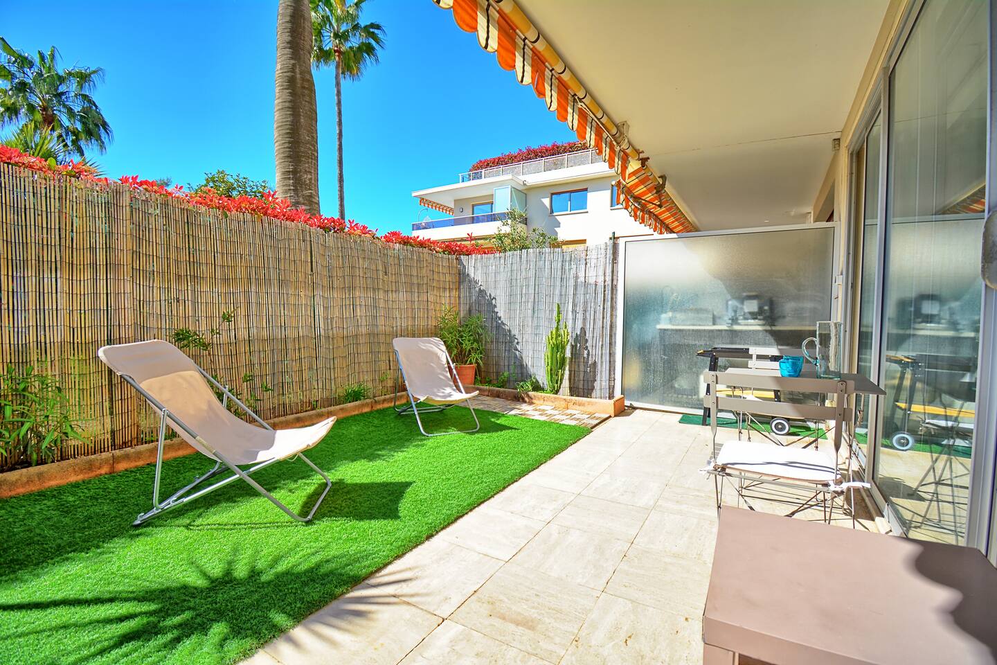 Luxury T2, Private Garden & Beach Walking Distance + Parking · 13