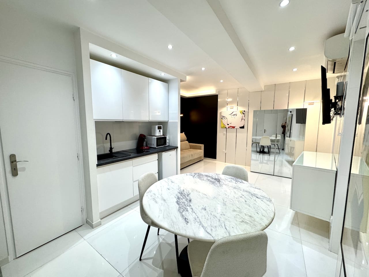 Apartment 5 min walk from Palais des Festivals · 2