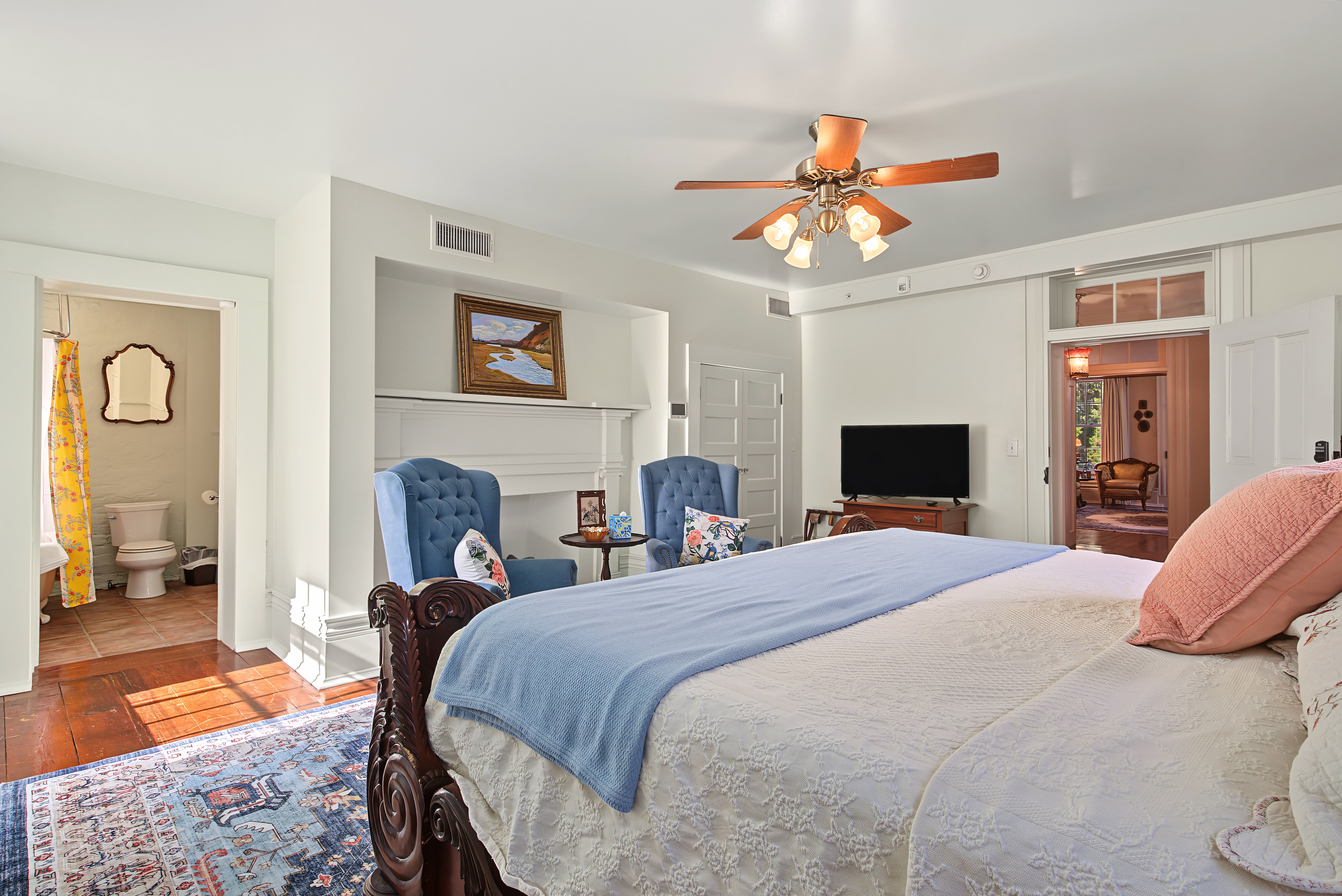 The Montgomery B&B - Melrose Suite