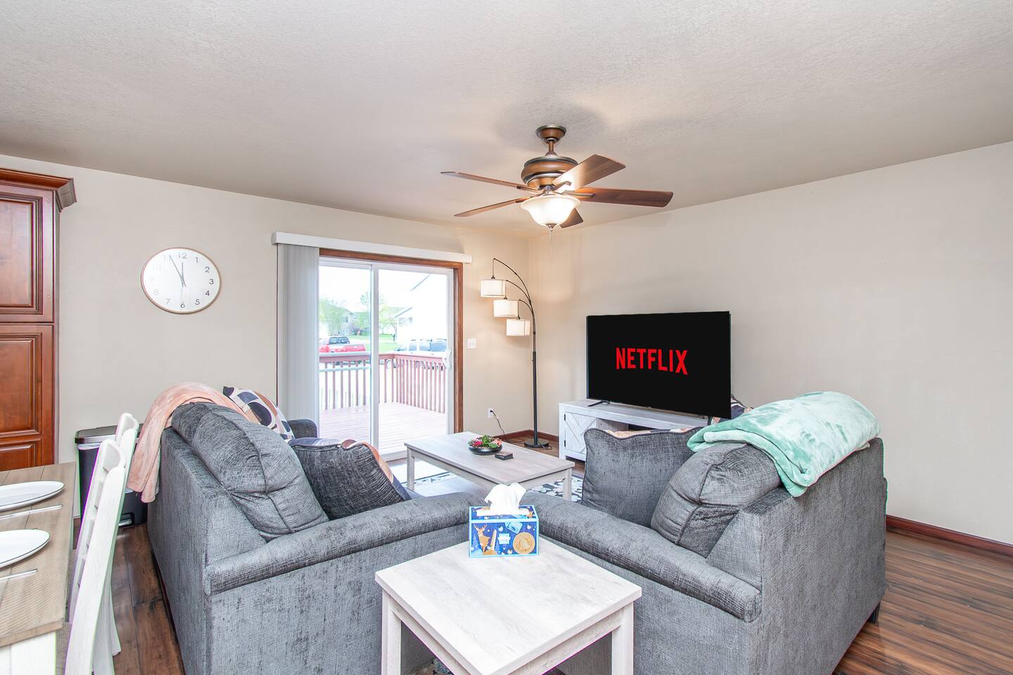 4BR South Fargo | Sleeps 8, Fenced Yard, Games