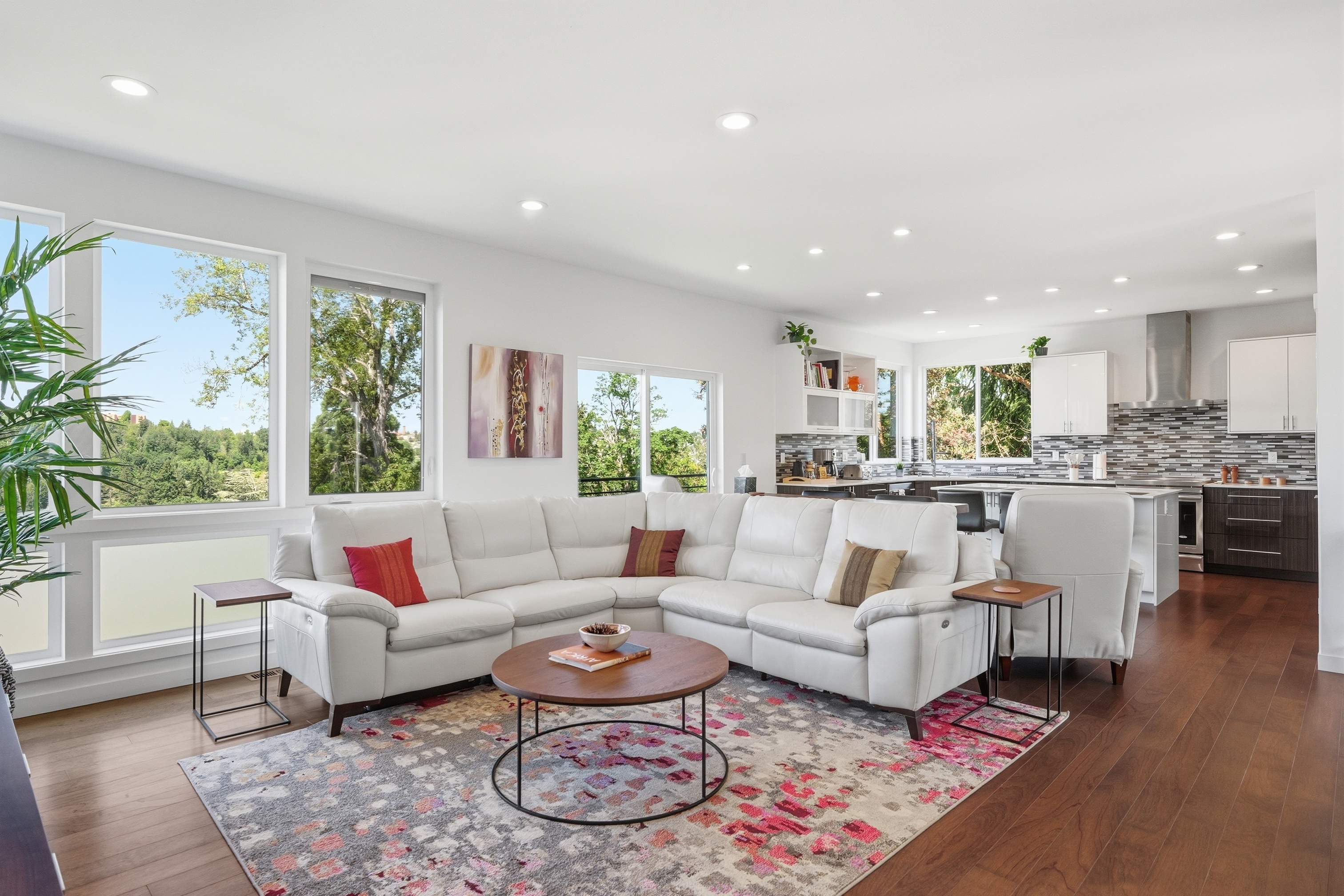 FIFA Luxury Home | Theater | Easy Stadium Access