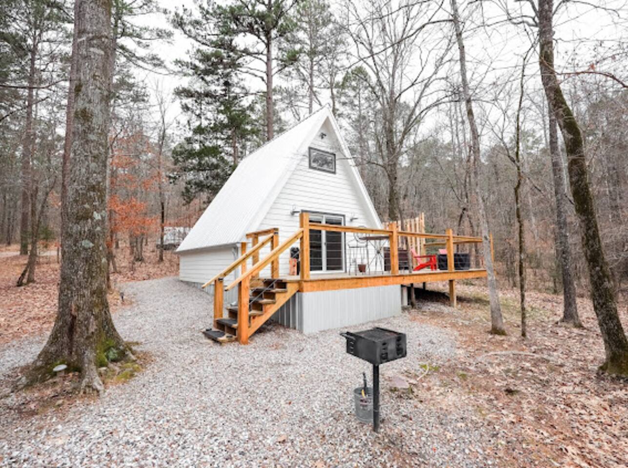 Cozy A-Frame Cabin with Loft
