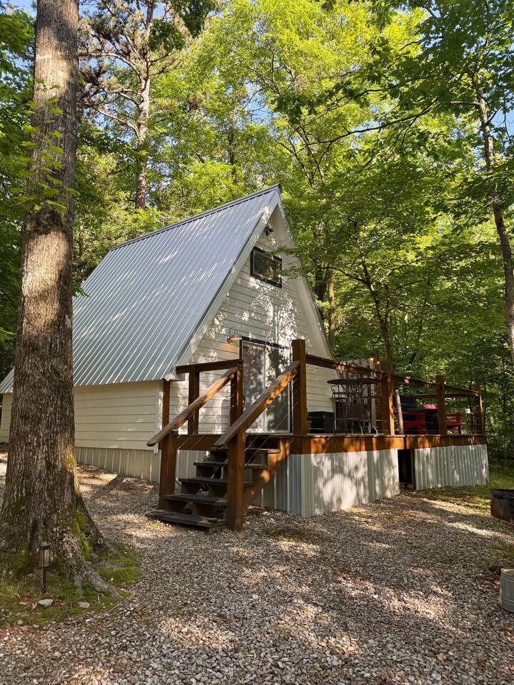 Cozy A-Frame Cabin with Loft