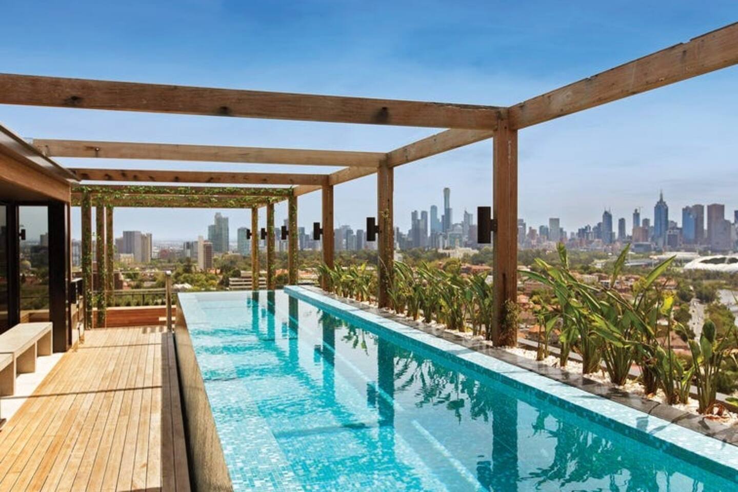Yarra Street Urban Escape by Ready Set Stay