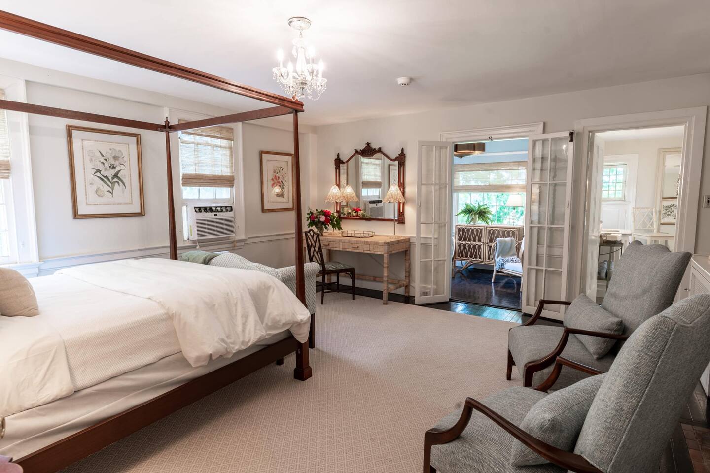 Primary Suite / The Inn at Fernbrook Farms