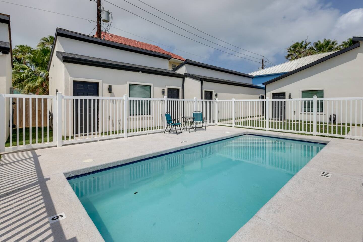 Beachside Luxe Studio #1