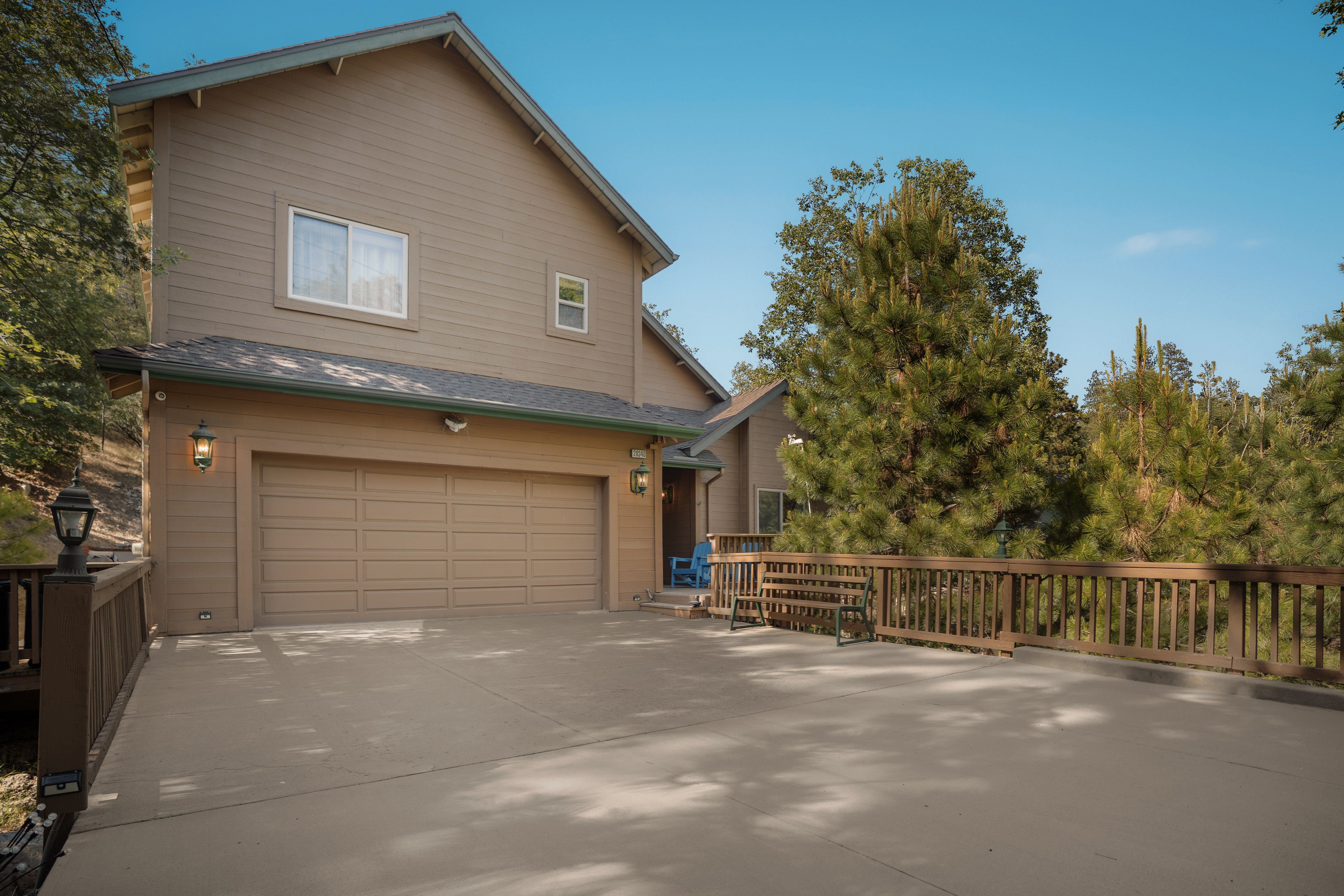 Spacious mountain retreat with large driveway and peaceful wooded setting