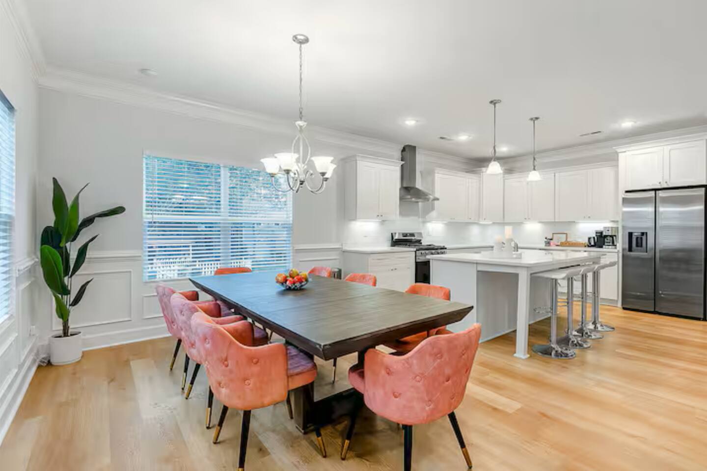 Modern Beach House • 4BR/2.5BA • Walk to Sand