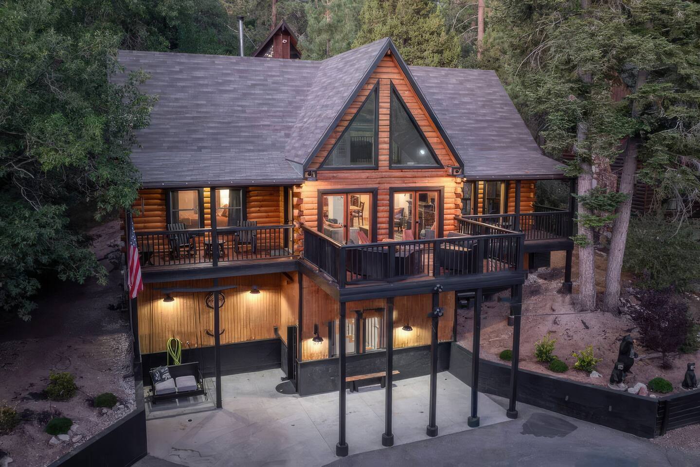 Luxe Moonridge Log Cabin | Hot Tub + Games