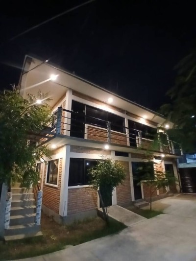 Habitación doble dos camas matrimoniales La vista