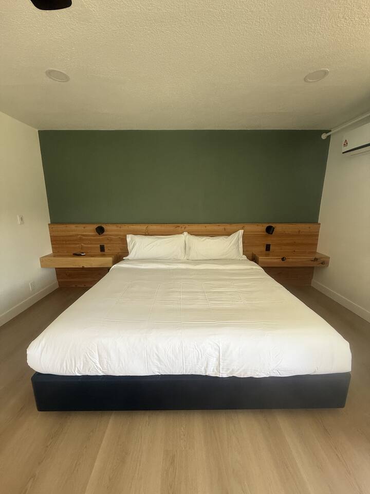 Granite Ridge Hotel - Room 1