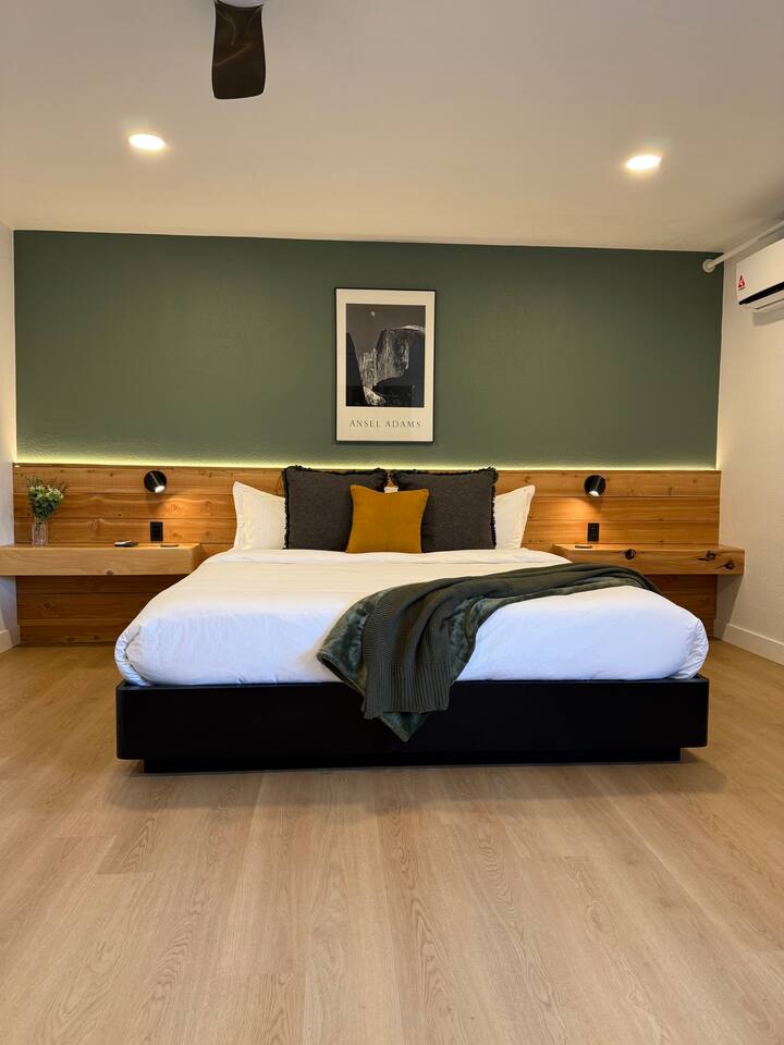 Granite Ridge Hotel - Room 1