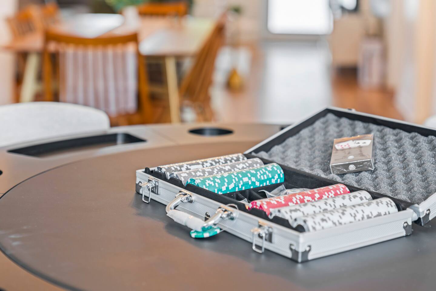 Poker chips and cards included.