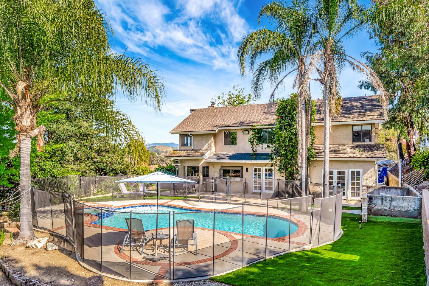 Spacious 4BR+2 bonus spaces + Pool + Spa + Land!