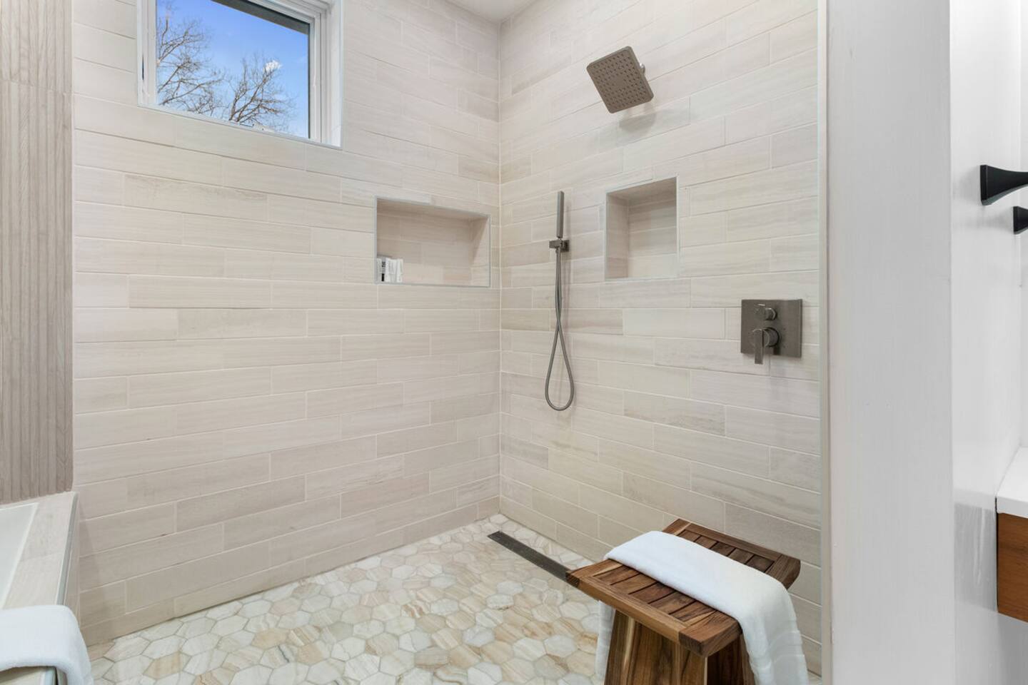Property thumbnail 32