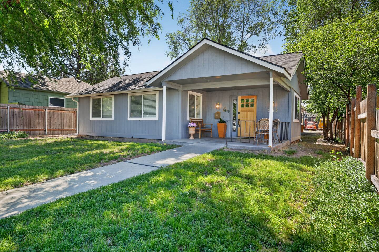 The Jefferson Basecamp | Near Downtown | Sleeps 10