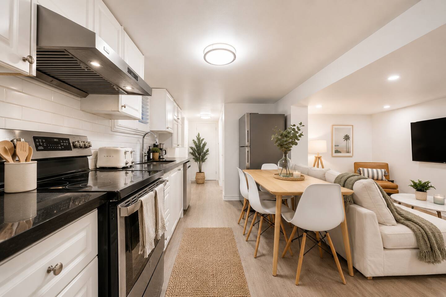 Solis | 2 Bedrooms Sleep 4