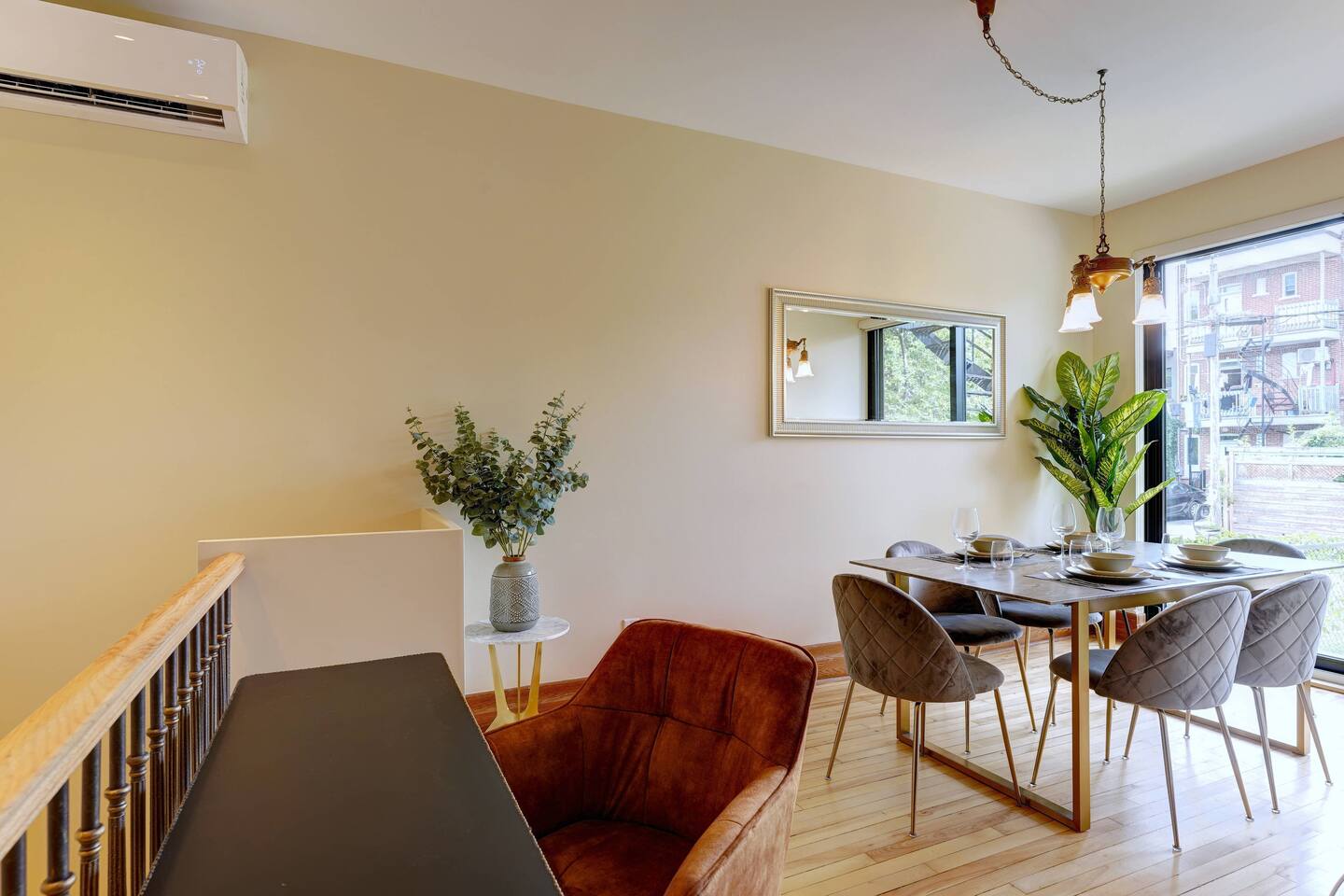 Garden in Villeray - Work space/High-Speed WiFi/AC