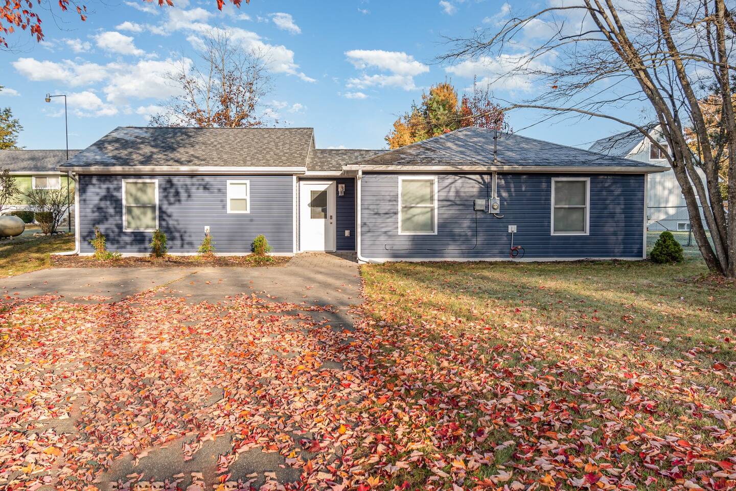 Lakefront Retreat - Gladwin