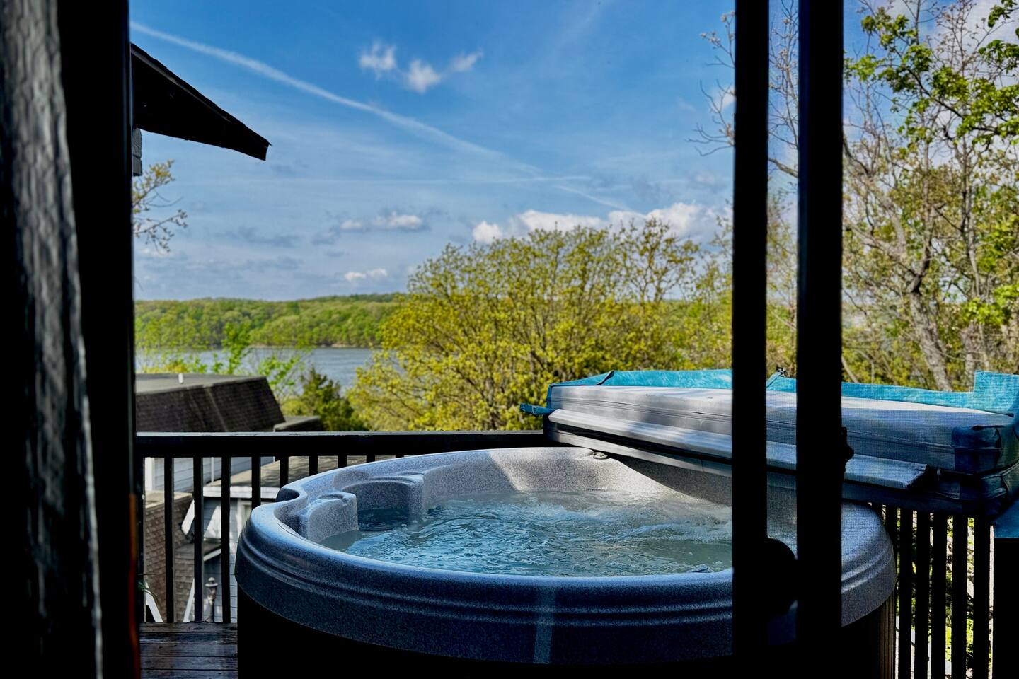 Sunset Suite for Two in Margaritaville+HotTub&View