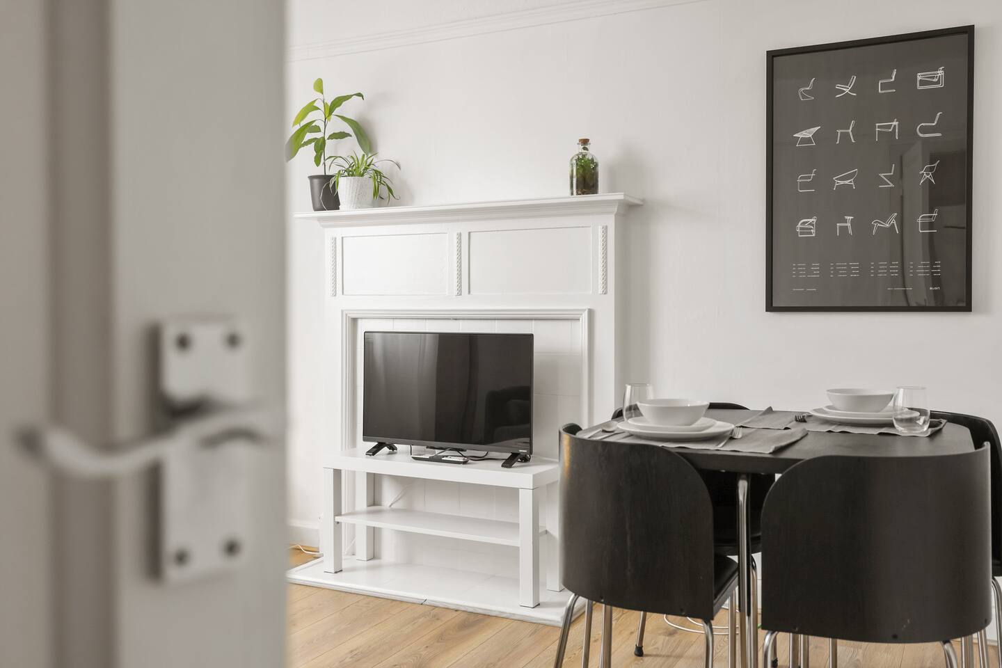 Modern 1 Bed Flat • 6 min walk to Victoria line