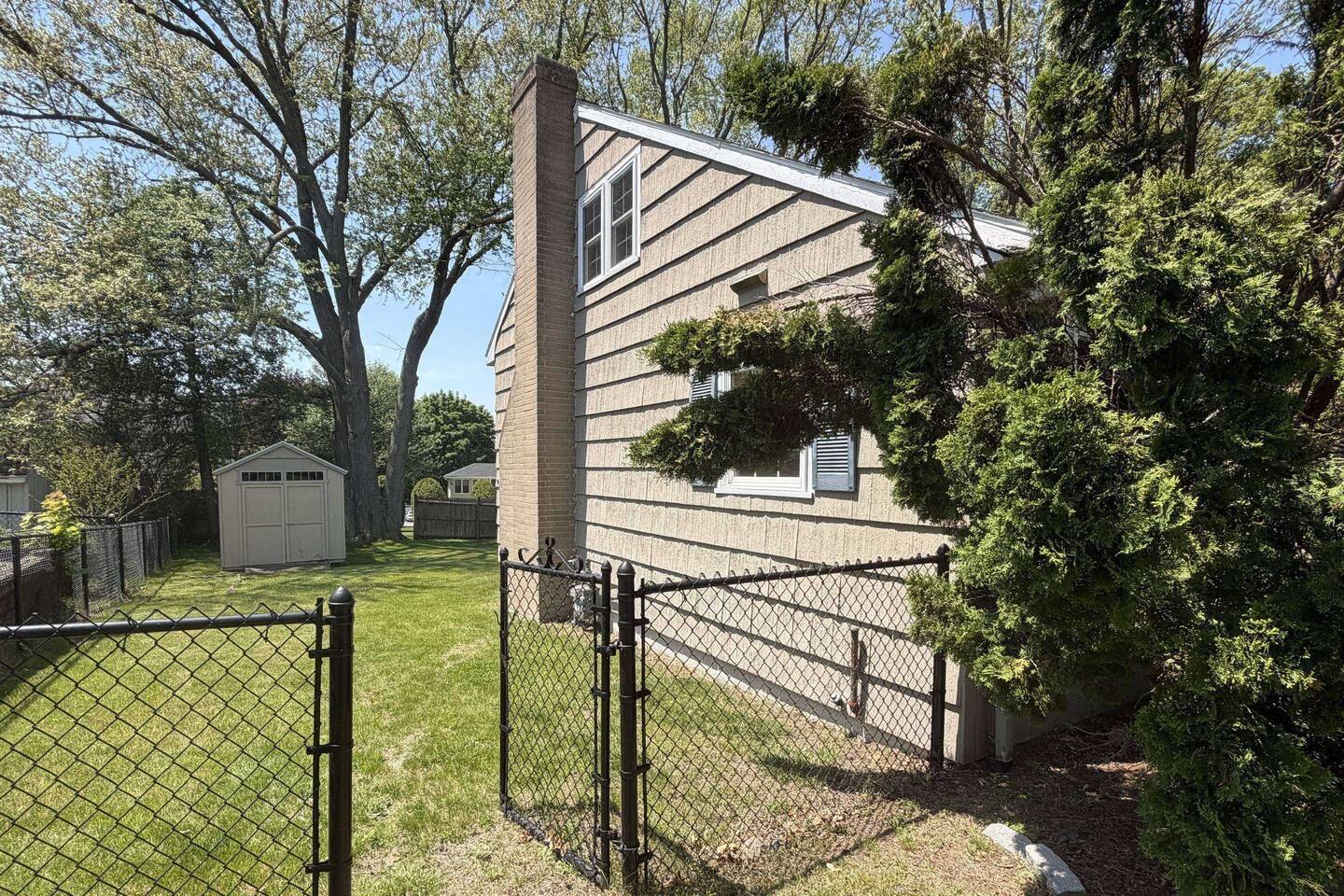 Property thumbnail 25