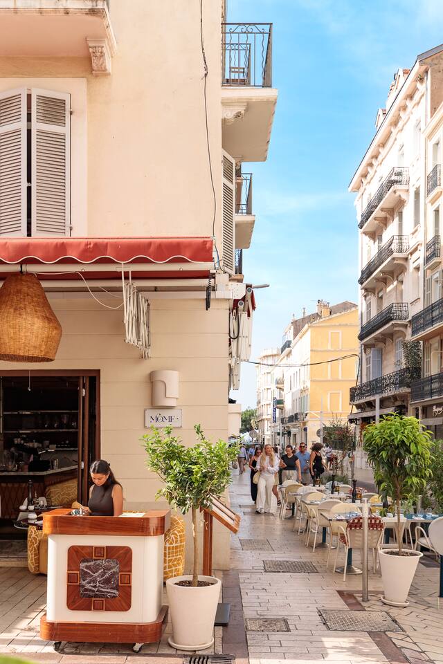 The Elegant Cannes - Croisette & Center · 33