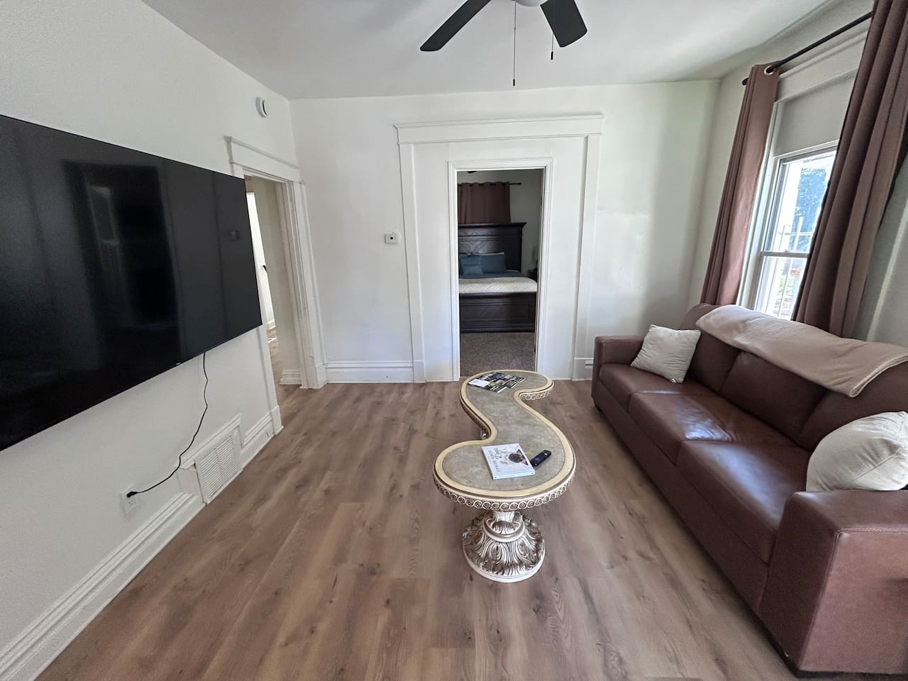 Cozy KC Retreat | 1BR Getaway Near Downtown